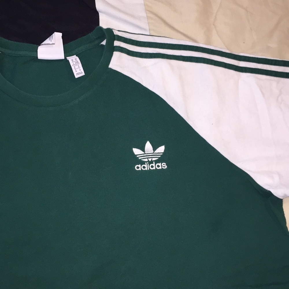 adidas tee-shirt